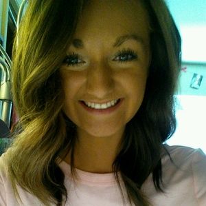 Meet your Posher, Brittany